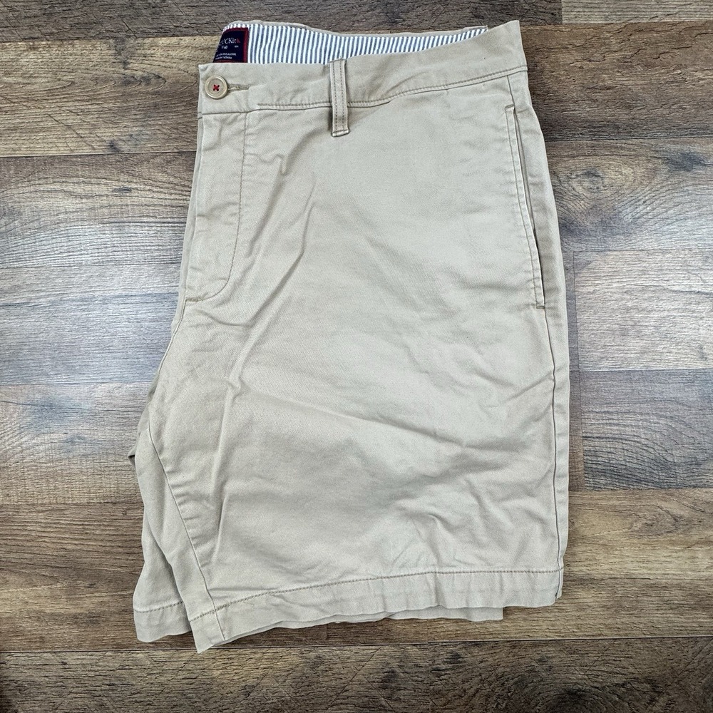 Untuckit Shorts‎ Mens 40 St. Vincent Chino Khaki Stretch Tan Golf Casual
